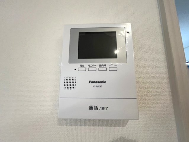 全１０区画新築分譲☆オール電化住宅☆全居室６帖以上の４ＬＤＫ☆駐車３台ＯＫ☆南丹市園部町横田のセキュリティ|TVモニター付きインターフォン