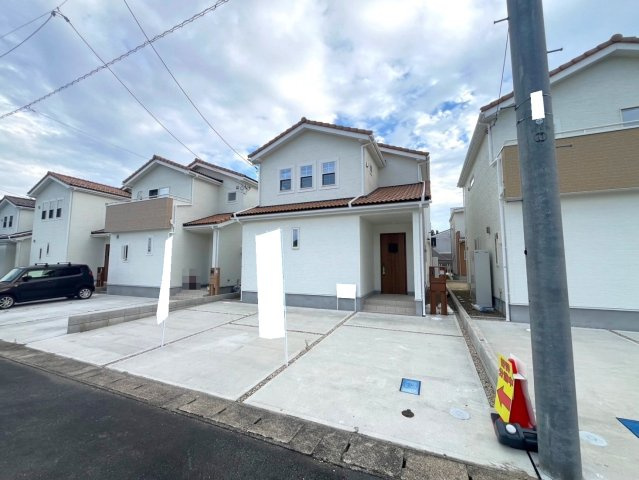 全１０区画新築分譲☆オール電化住宅☆全居室６帖以上の４ＬＤＫ☆駐車３台ＯＫ☆南丹市園部町横田の外観|外観