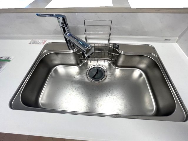 全１０区画新築分譲☆オール電化住宅☆全居室６帖以上の４ＬＤＫ☆駐車３台ＯＫ☆南丹市園部町横田のキッチン|シンク