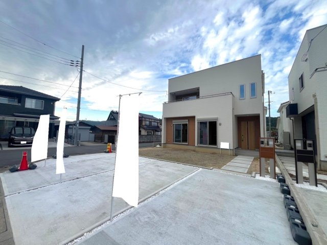全１０区画新築分譲☆オール電化住宅☆全居室６帖以上の４ＬＤＫ☆駐車３台ＯＫ☆南丹市園部町横田の外観|外観