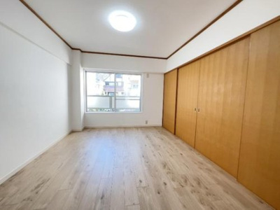 【洋室】 | ピアン六甲