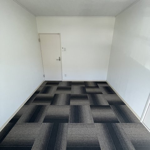 リヴェール中島の居間・リビング