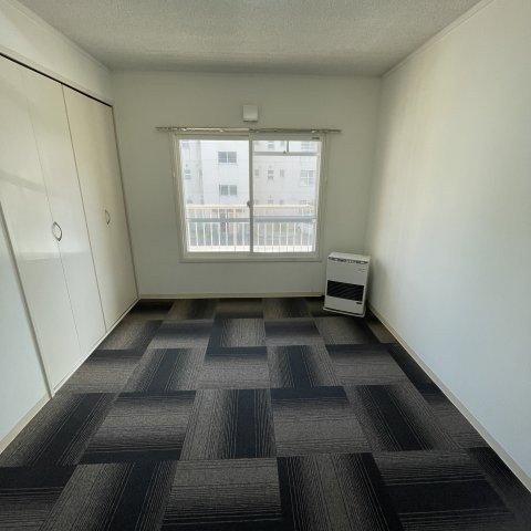 リヴェール中島の居間・リビング