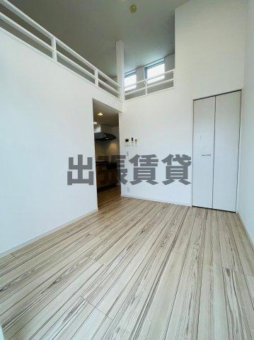 仲介手数料０円！！リゾレステ熱田の居間・リビング