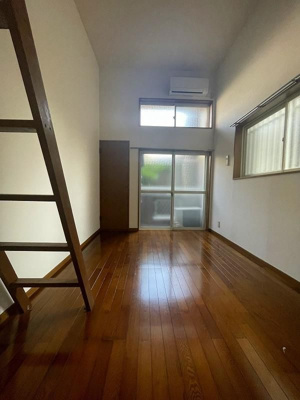 【洋室】 | シティオ竹下 | 別号室の写真になります。現況優先。