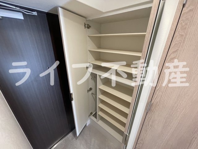 アドバンス大阪ストーリアの収納|収納のためのスペースです