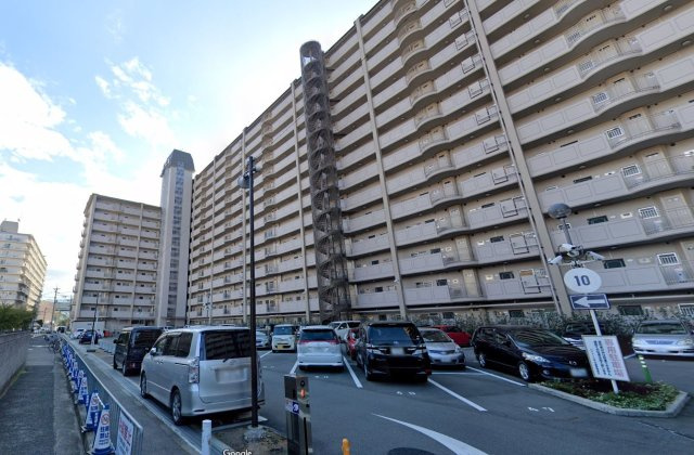 シャトー八戸の里の外観