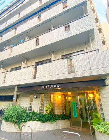ジョイフル根岸の外観