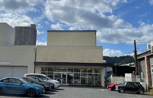 大津市松山町の店舗一部の外観