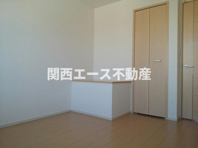【寝室】 | メゾン・フルール