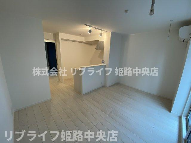 トリニティⅠ号館の居間・リビング