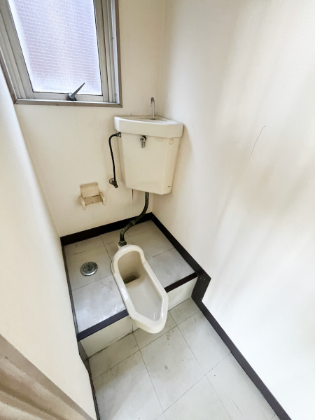 BKマルチビルのトイレ