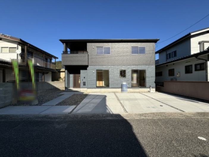 新築戸建　あさひが丘2丁目の前面道路含む現地写真