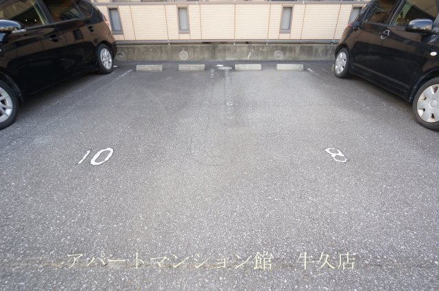 Ｂｒｅｚｚａの駐車場