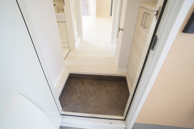 フレグランス宝塚Ⅰ・Ⅱ・Ⅲの玄関