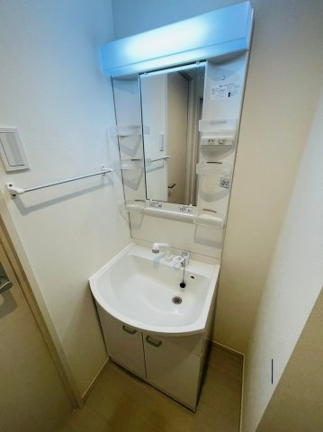 ゼオ志賀本通の洗面所