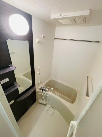 ゼオ志賀本通の浴室