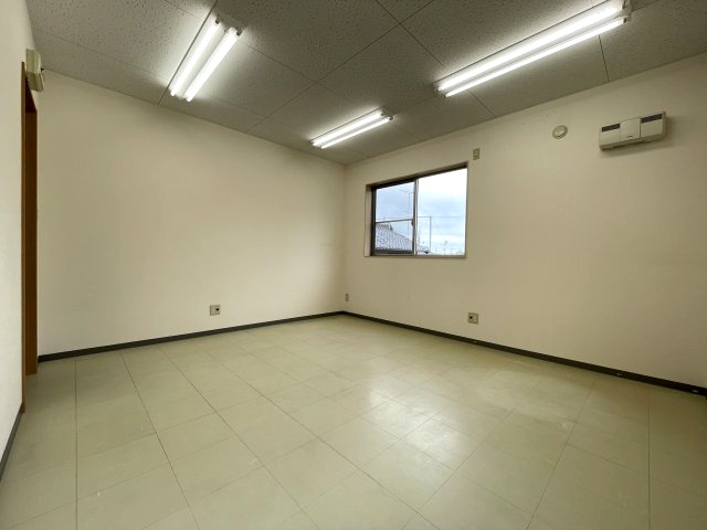 ぷち蔵ビル豊田の内装