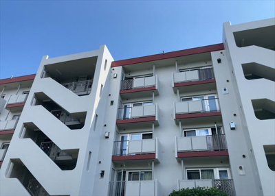 【展望】 | 鹿島団地３　２号棟 | 景色重視でお家選ぶをするとスーパーが遠い！学校が遠い！など生活をするうえで利便性で困ることもあります。まず一度現地を見学する際に、周辺の施設などがあるかを確認し、暮らし始めた後のことを想像しましょう。