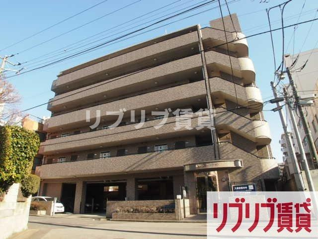 新田町小川マンションの外観
