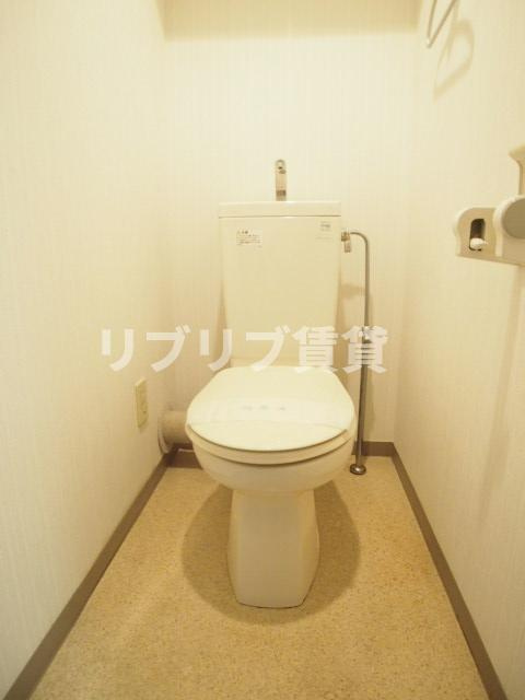 新田町小川マンションのトイレ