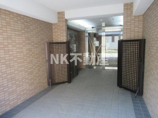 【エントランス】 | 建物の内部です