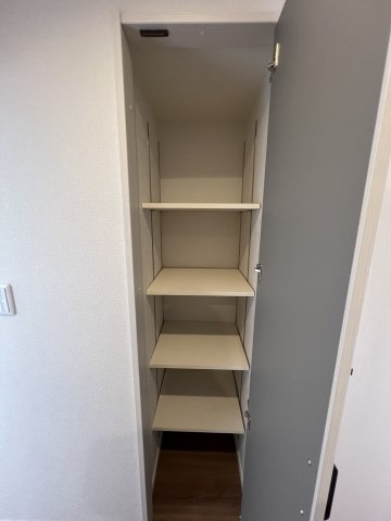 【収納】井口台パークヒルズ壱番館 