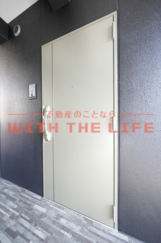 プラージュポインテ六ツ門【キャッシュバック対象物件】の玄関|明るい玄関です