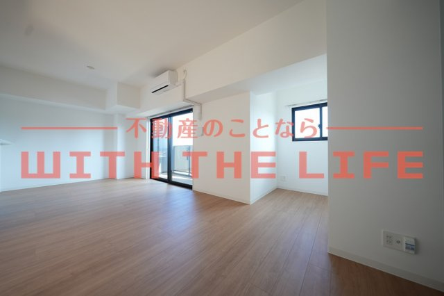 プラージュポインテ六ツ門【キャッシュバック対象物件】の居間・リビング|使いやすいリビングです