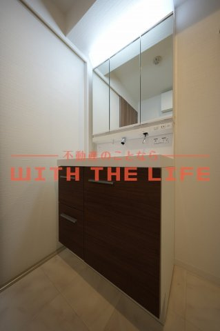 プラージュポインテ六ツ門【キャッシュバック対象物件】の独立洗面台|独立洗面台で身支度をすべて済ませてしまいましょう