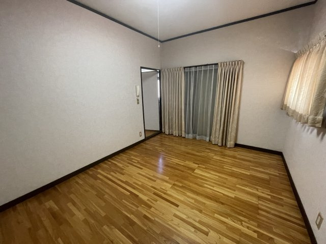 【洋室】 | 成竹戸建