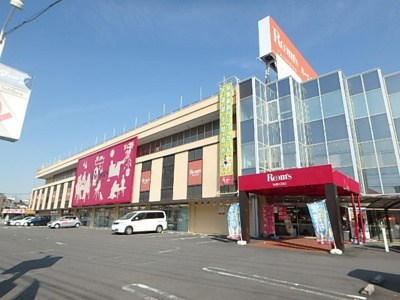 ルームズ大正堂戸塚店まで300m