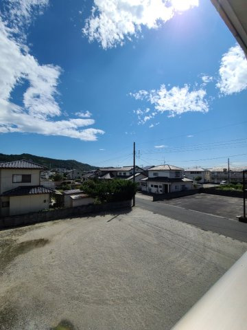 【新築戸建】平下平窪第5※子育て支援対象※の展望|6号棟写真　インナーバルコニーからの眺望です。