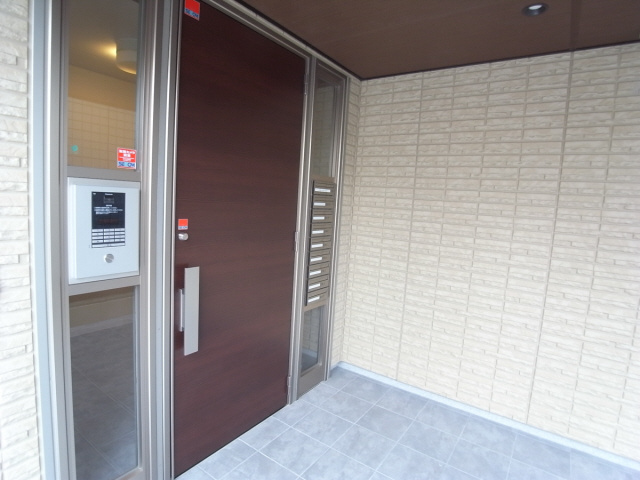 オータムメゾンのエントランス