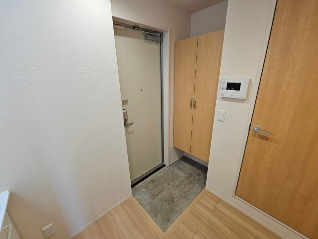 オータムメゾンの玄関