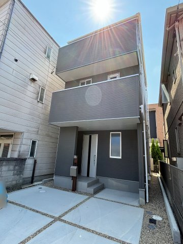 Livele Garden.S熱田区四番｜名古屋市の戸建ならホームアップの駐車場|並列2台駐車可能