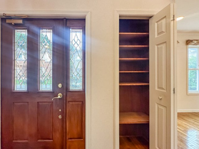 【玄関】 | 鈴鹿市上田町 | CL