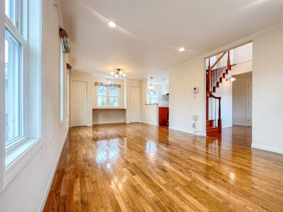 【居間・リビング】 | 鈴鹿市上田町