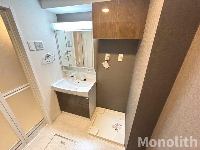 ストレリチアの洗面所