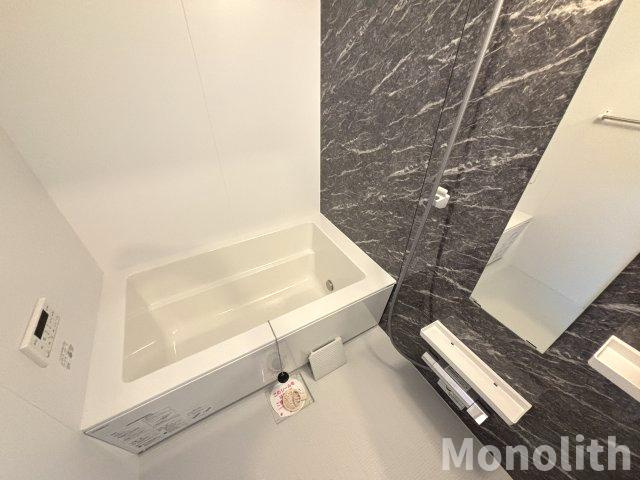 ストレリチアの浴室