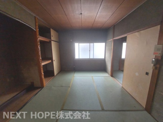 【和室】 | 尼崎市長洲中通２丁目中古戸建 | ２階和室６帖です♪足を伸ばして寛げる居室です！お好きなリフォームを楽しんでみませんか？