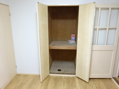 【収納】 | リバティハイツ | 中洋室収納（イメージ）