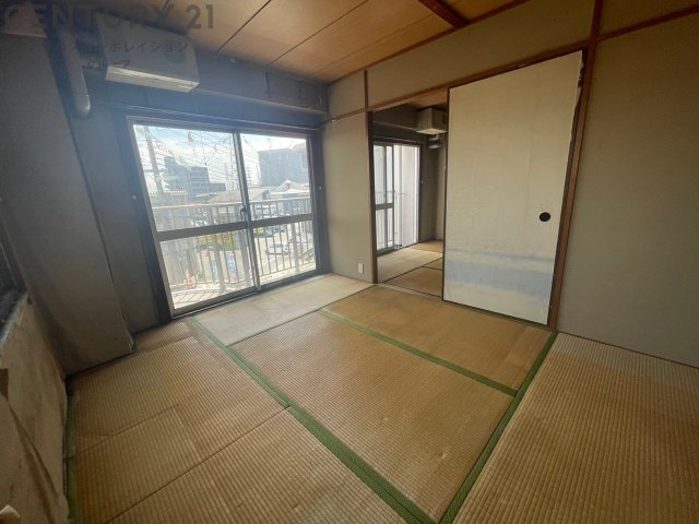 現在空家の為、いつでも内覧可能です。お気軽にお問合せください。