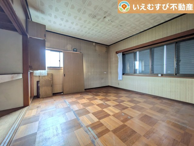 熊谷市柿沼　中古戸建の洋室