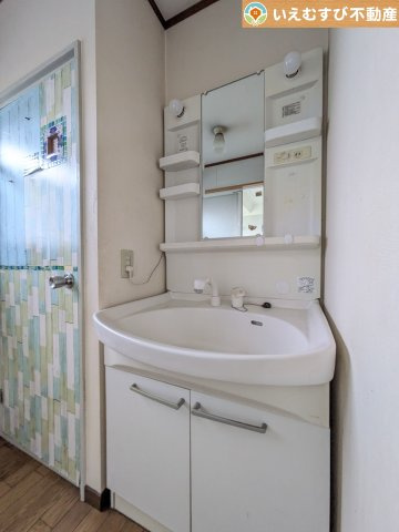 熊谷市柿沼　中古戸建の独立洗面台