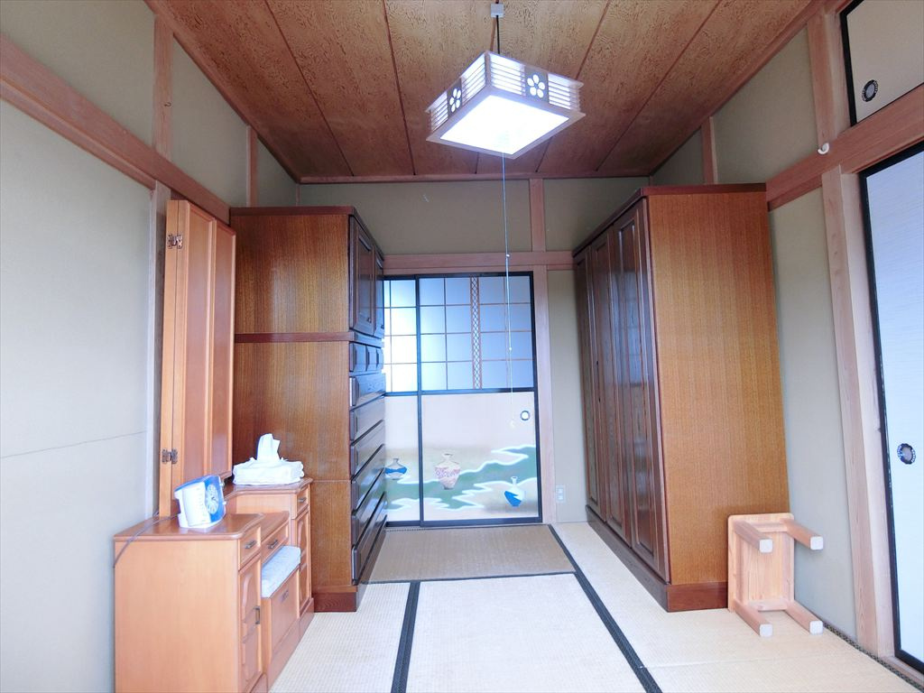 南アルプス市上市之瀬戸建て８DKの和室