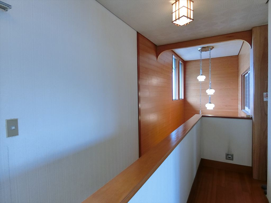 南アルプス市上市之瀬戸建て８DKの内装