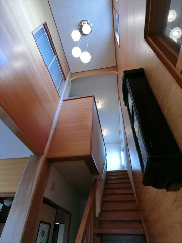 南アルプス市上市之瀬戸建て８DKの内装