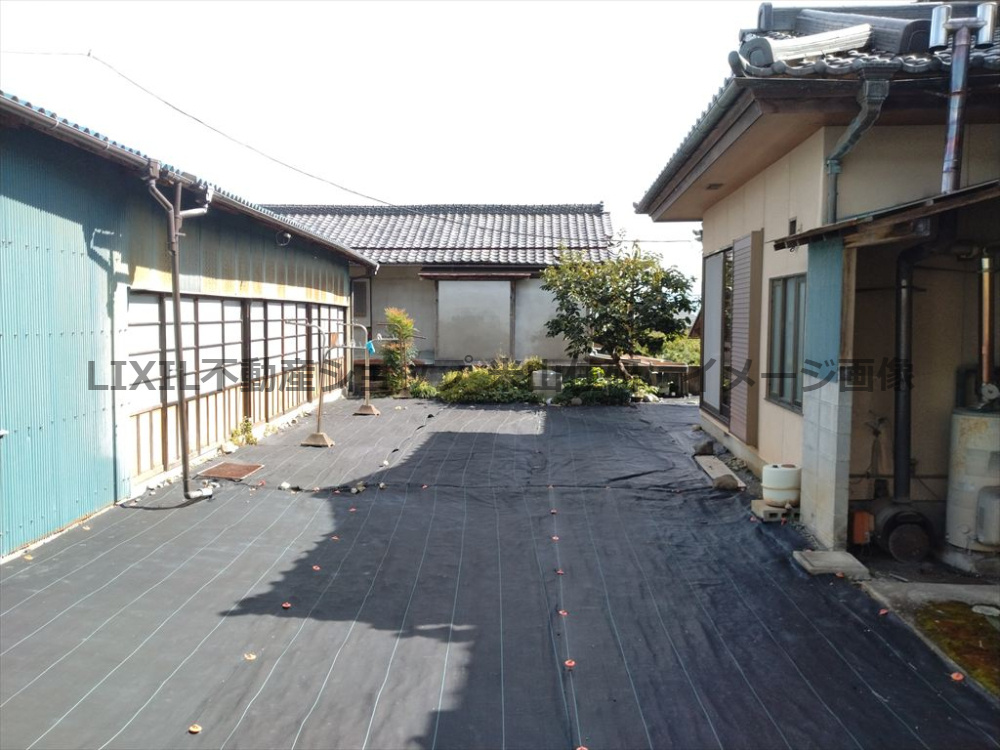 南アルプス市上市之瀬戸建て８DKのその他共用部分|北側