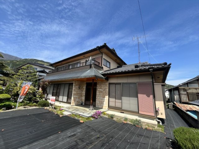 南アルプス市上市之瀬戸建て８DKの外観